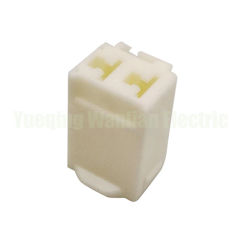 2ピン 7283-3020 MG652500 女性自動車コネクタプラグシェルとコネクタが供給されています